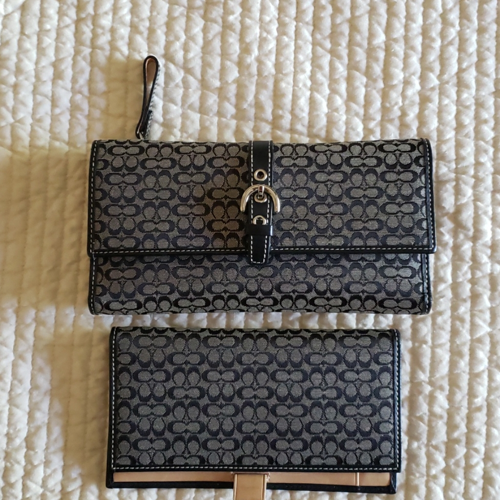 Authentic Coach Wallet  Checkbook